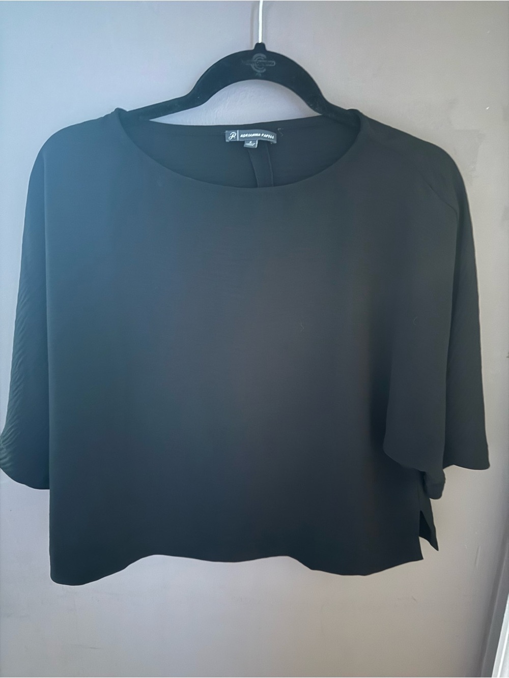 Black Short-Sleeve Boxy Top/Pants